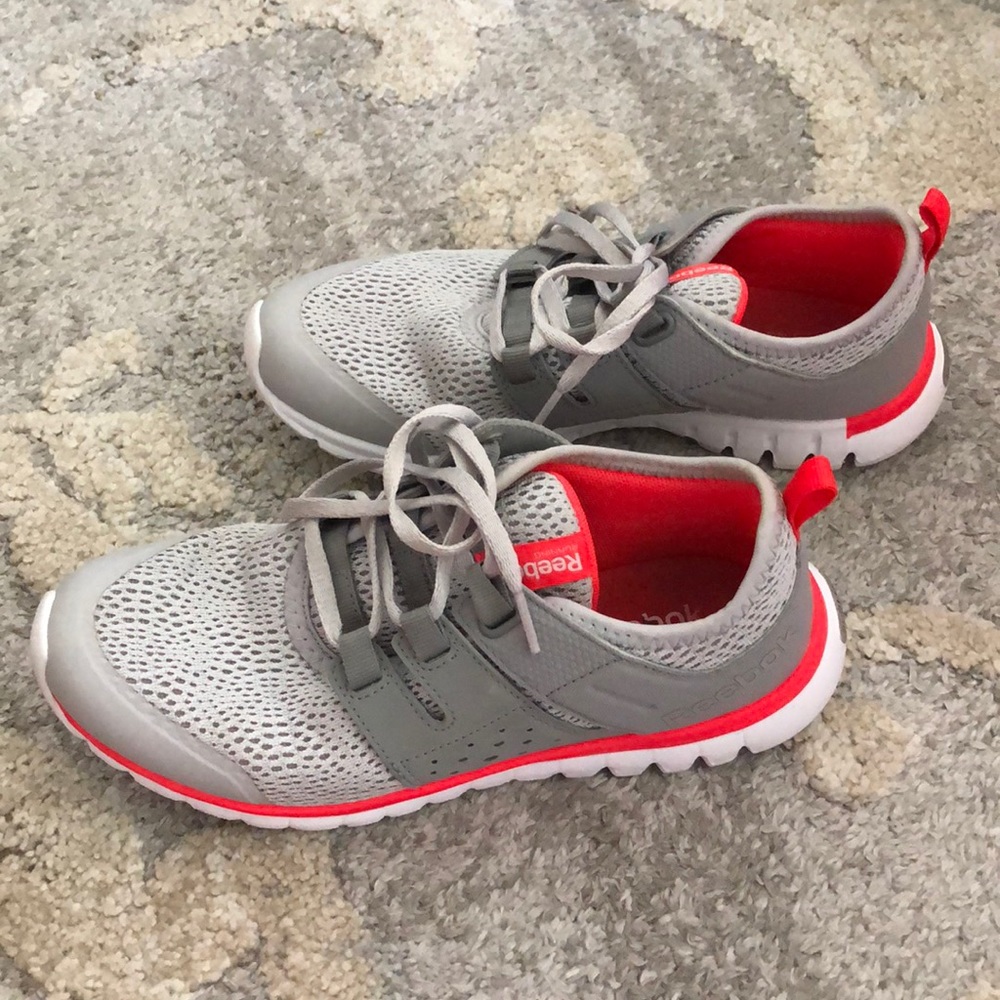 Reebok Tennis Shoes